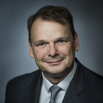 Simon Halle-Smith, Head of Global Human Resources and EHS Simon Halle-Smith, Head of Global Human Resources and EHS