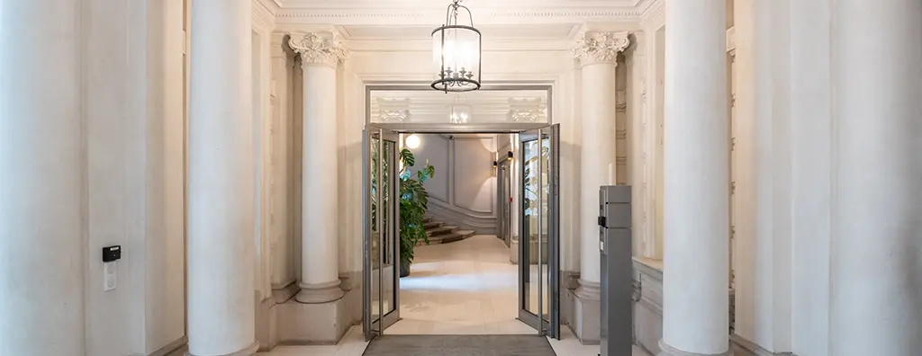Hallway of the creative centre in Kléber