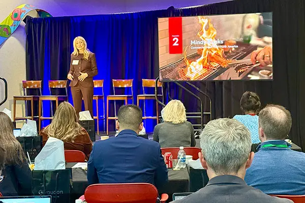 Mindy Kucks, Regional Head Commercial T&W NOAM
