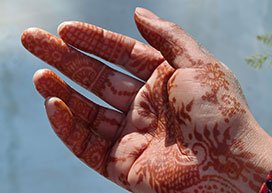 Henna hand