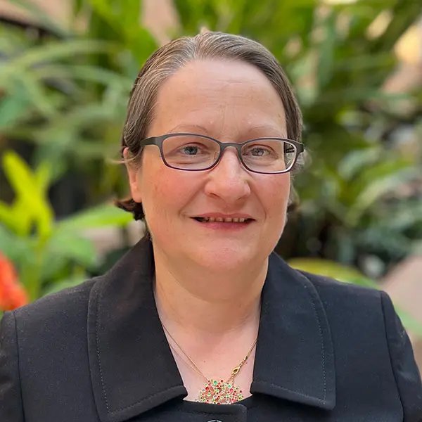 Iona Ungureanu, Senior Research Investigator