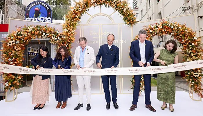 Ribbon cutting opening Fine Fragrance Creative Centre