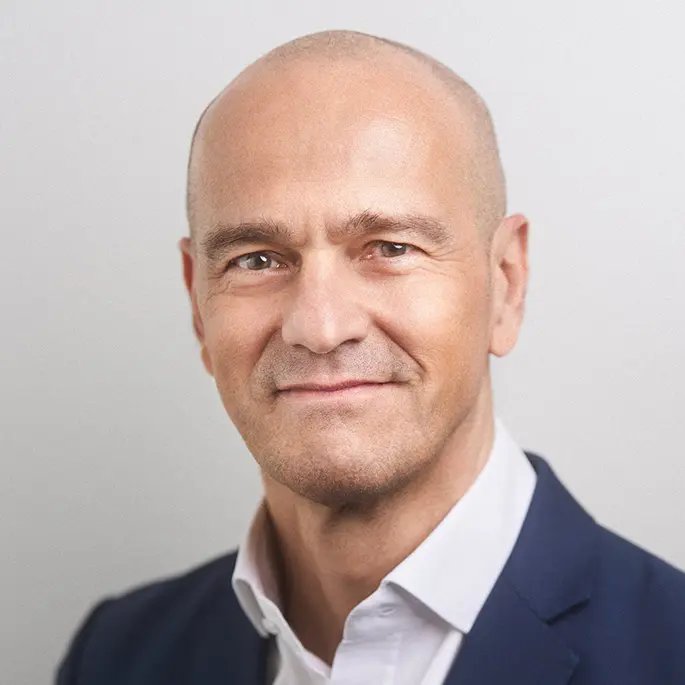 Roberto Guidetti, Director