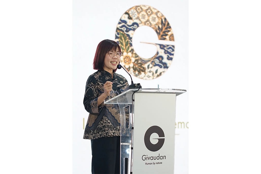 Ms Christina Yeo (Global Head of GBS, Givaudan)