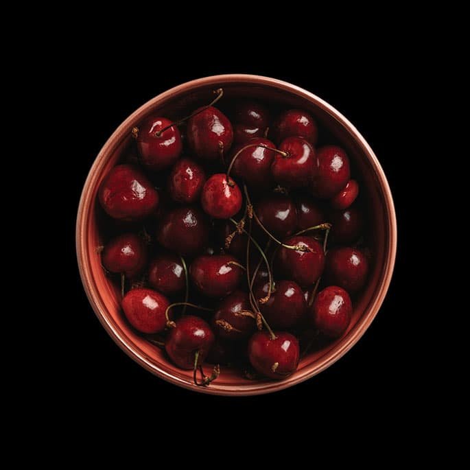 Bowl with cherries