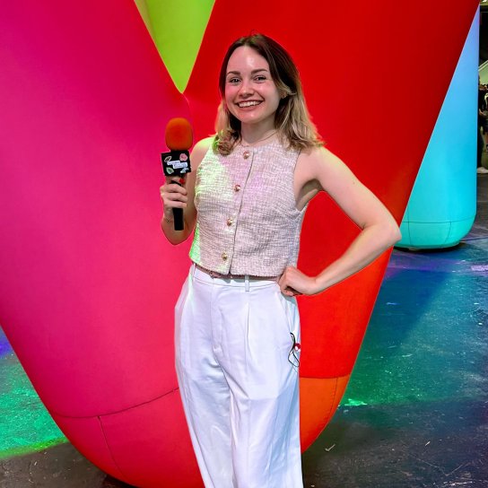 instagram post Join Lady Sundae, a Frenc